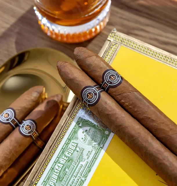 Montecristo No. 2 Cigar