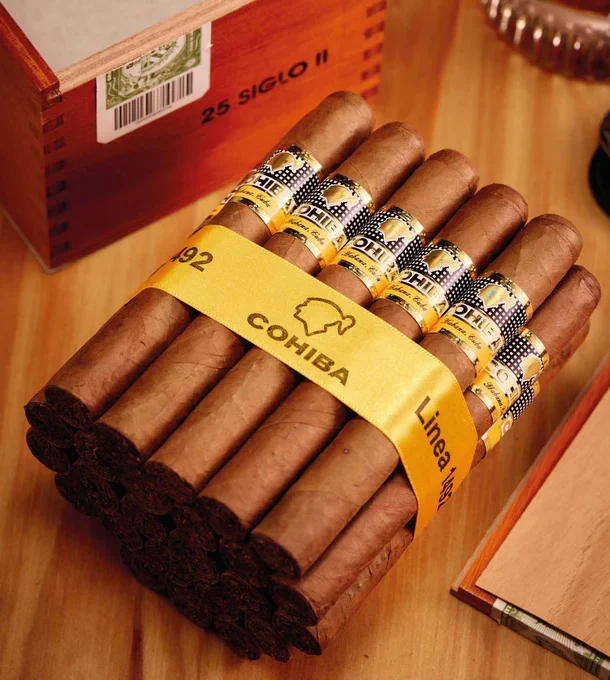 Cohiba Siglo II Cigars 25
