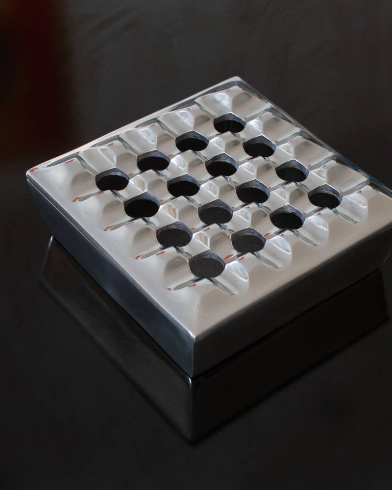 Metal Square Grid Cigar Ashtray