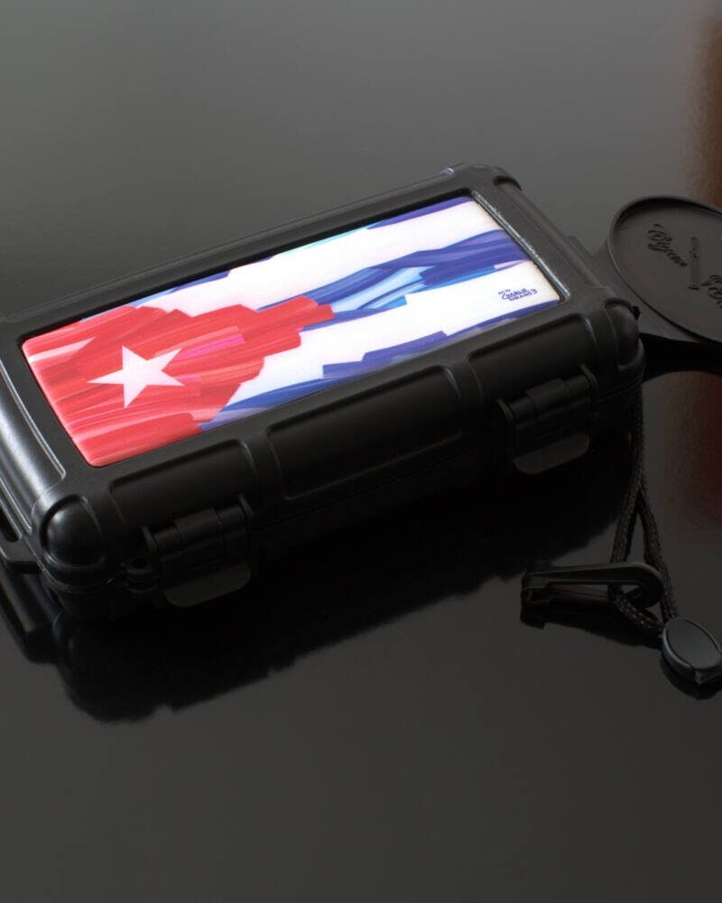 Cigar Caddy Travel Humidor Case Cuban Flag Design