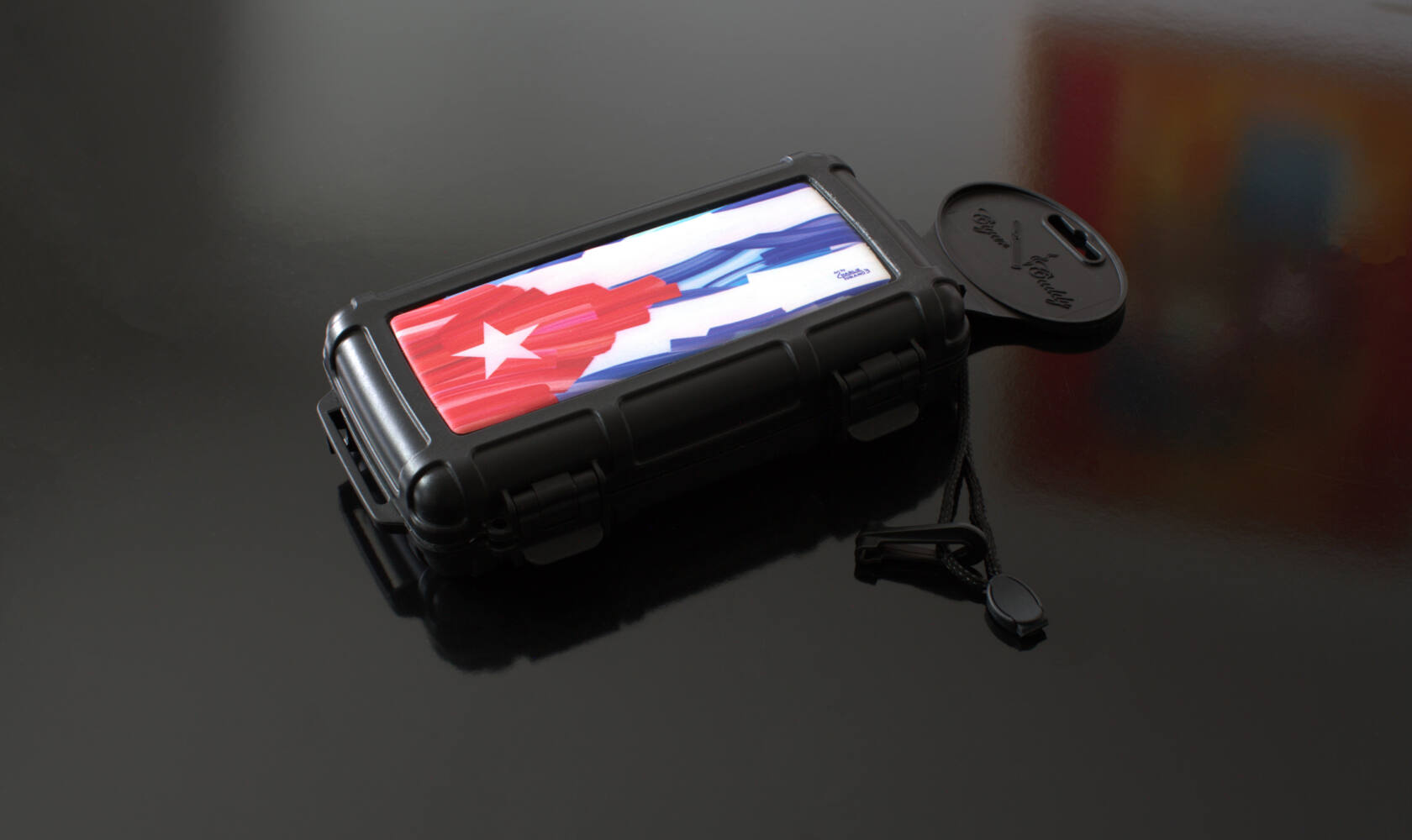 Cigar Caddy Travel Humidor Case Cuban Flag Design