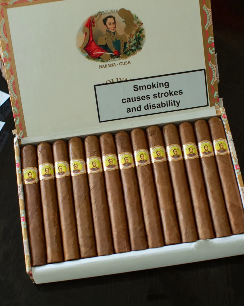 Bolivar Petit Coronas