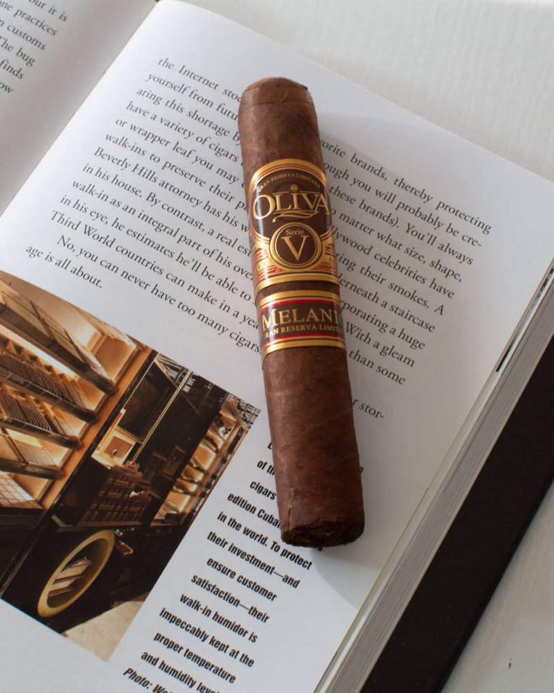 Oliva Melanio Robusto