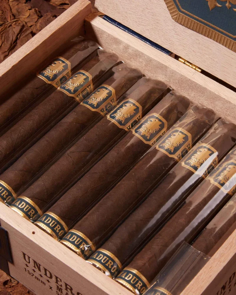 Drew Estate Undercrown Maduro Belicoso