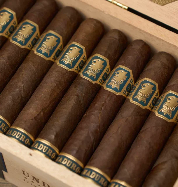 Drew Estate Undercrown Maduro Robusto Box