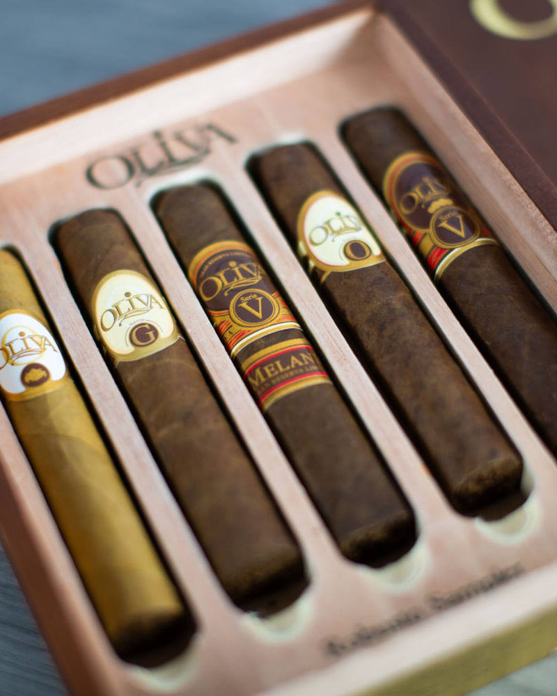 Oliva International Robusto Cigar Sampler