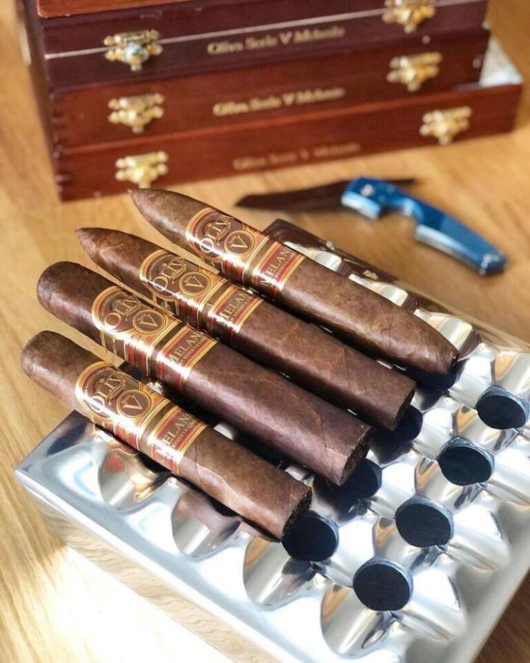 Cigar delivery Cuffley