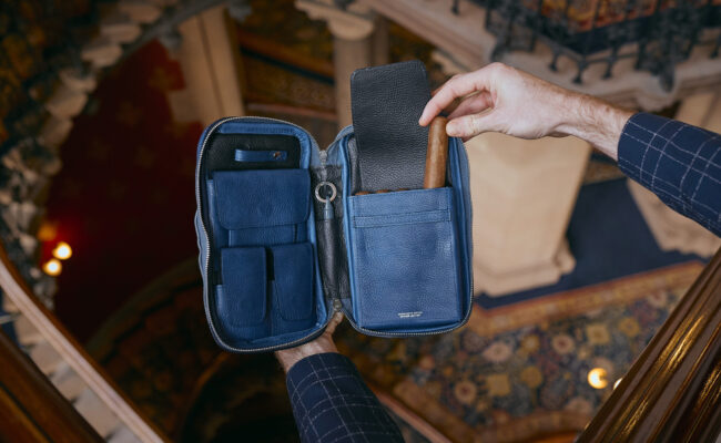 The Cigar Holder Sierra Maestra Aficionado Cigar Case