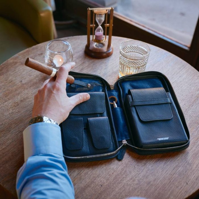 Sierra Maestra Black and Blue Cigar Travel Case