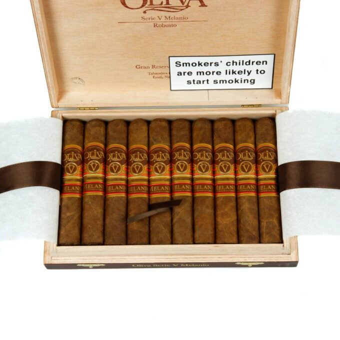 Oliva Serie V Melanio Robusto Cigars 5 Pack