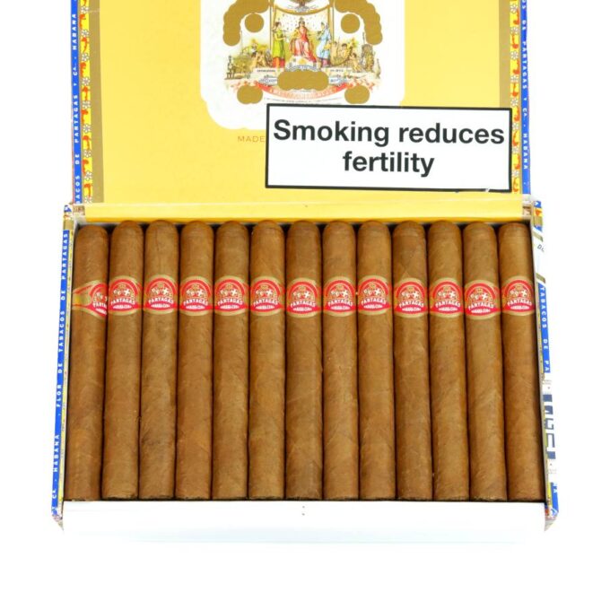 Partagas Petit Coronas Especiales Cigar