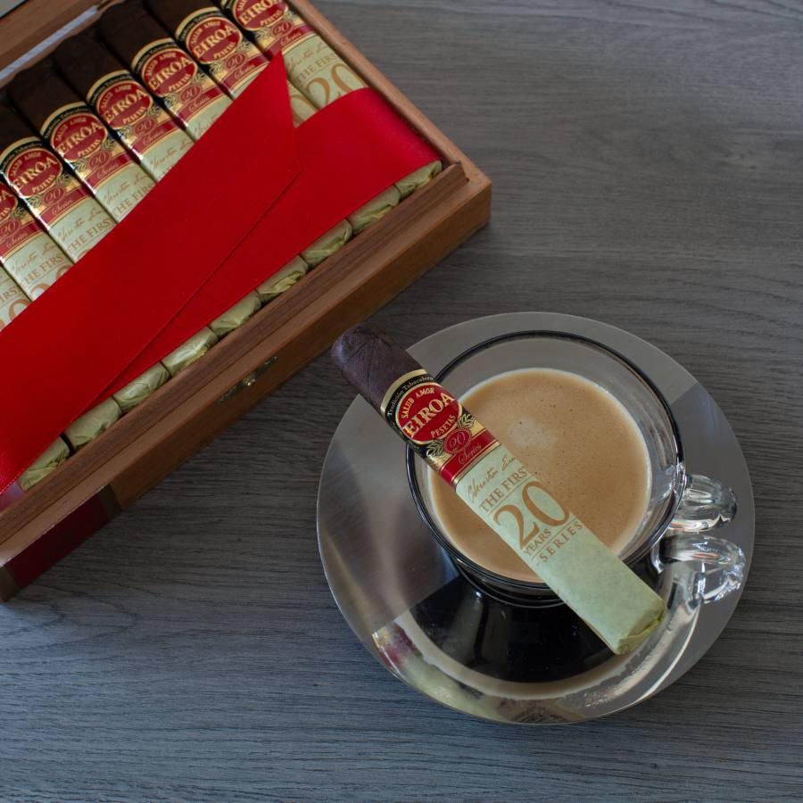 Eiroa First 20 Years Robusto Single Cigar