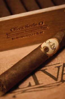 Oliva Serie O Natural Robusto Single Cigar
