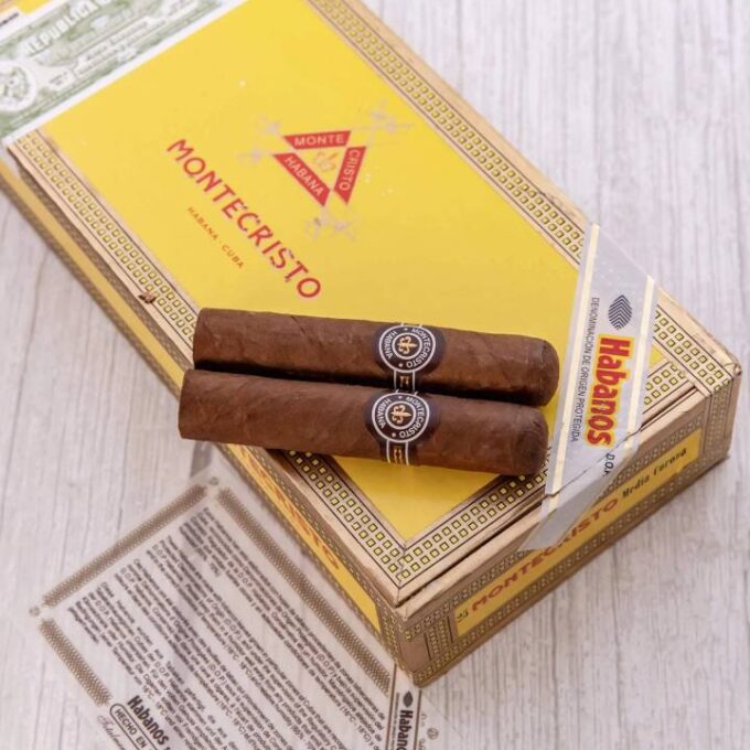 Montecristo No. 5 Single Cigar