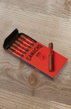 Camacho Corojo Machitos Single Cigar