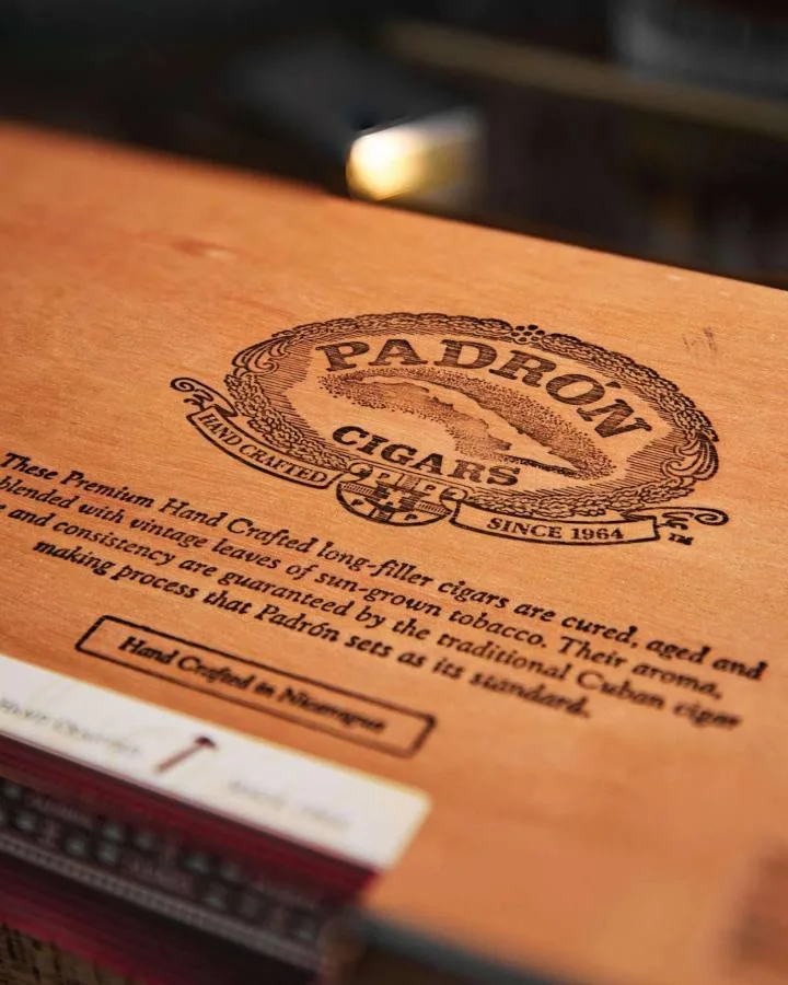 Padron 7000 Natural Cigar