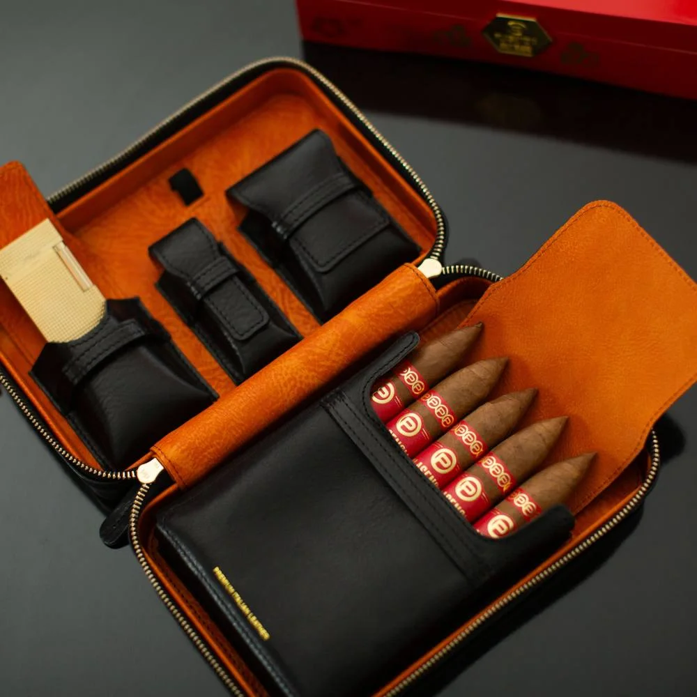 Epicurean Crossbody Cigar Case