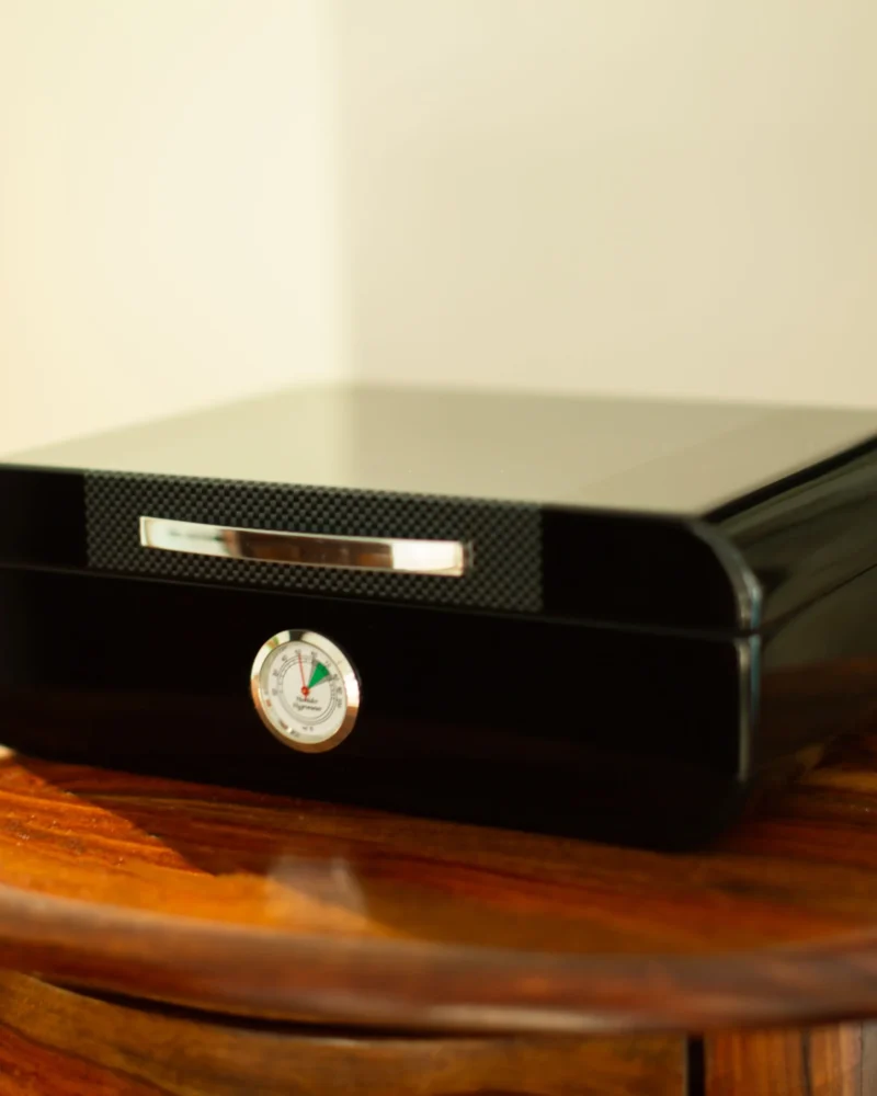 Premium Carbon Cigar Humidor