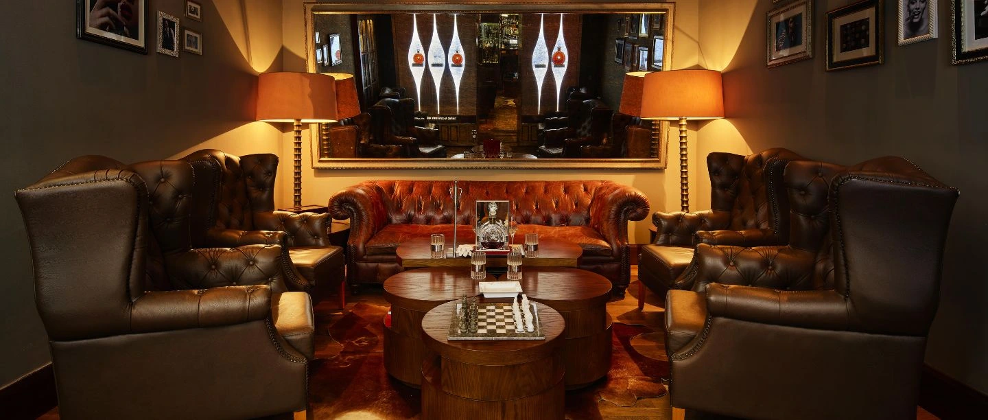 Dubai’s Cigar Elite Travel Cases