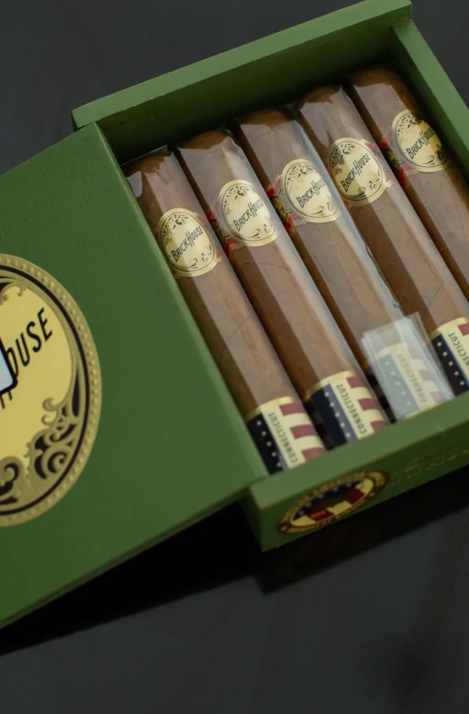 Brick House Double Connecticut Robusto Pack of 5