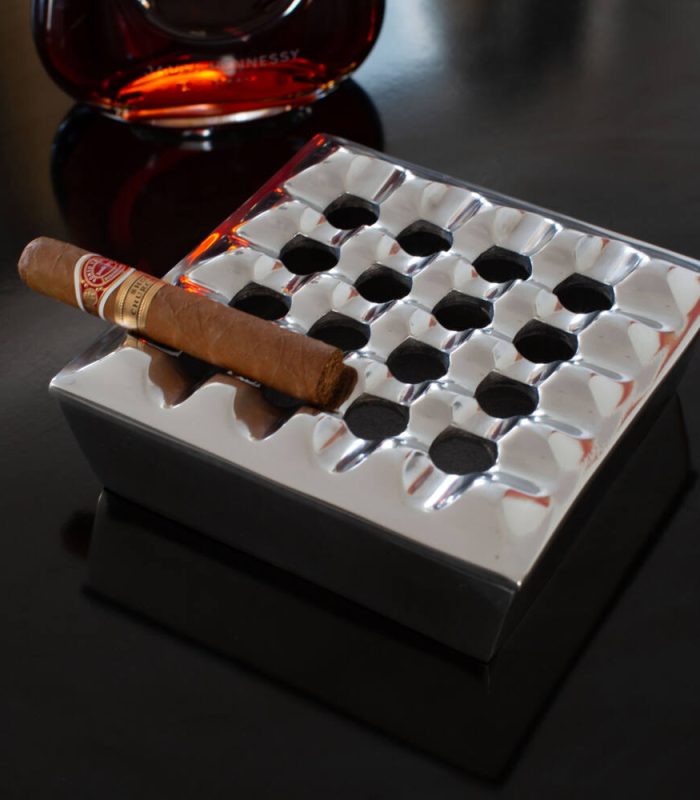 Metal Square Grid Cigar Ashtray